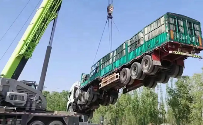 鼎城区道路脱困救援案例
